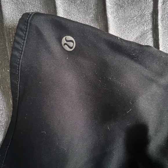 Lululemon shorts. Unique style! - Picture 4 of 4